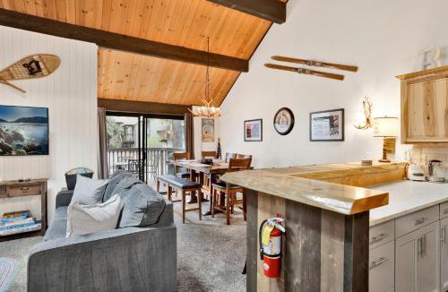 Big Bear Lake House | Switzerland Summit Condo #2569