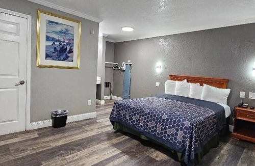 Chico Hotel | Sycamore Inn