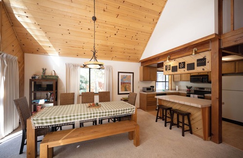 Truckee House | Tahoe Donner Cabin