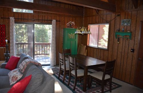 Truckee Cabin | Tahoe Donner Family Cabin 2 bedroom + huge loft