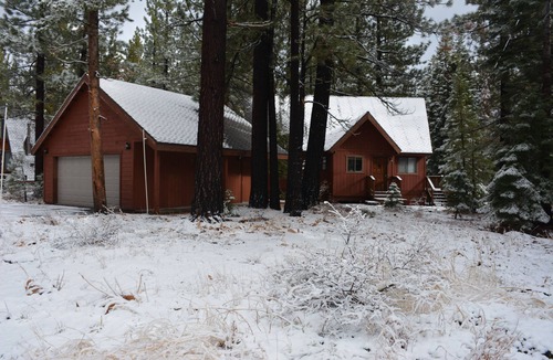 Truckee Cabin | Tahoe Donner Family Cabin 2 bedroom + huge loft