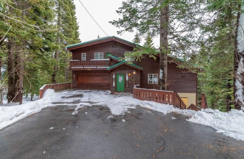 Truckee House | Tahoe Donner w/Private Hot Tub