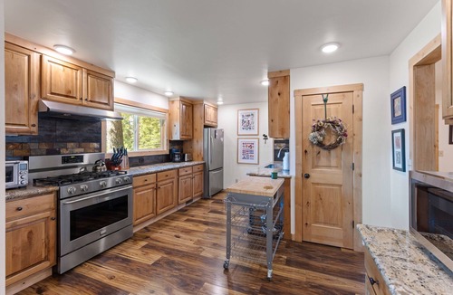 Tahoe Woods House | Tahoe Sequoia Escape in Tahoe City