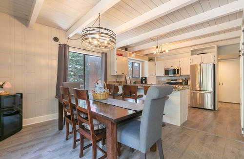 Truckee Cabin | Tahome Lodge - Dog Friendly Retreat with Private Hot Tub, Remote Workspace, Near Hiking
