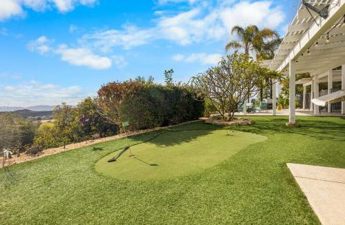 Temecula House | Temecula Valley Private Estate Panoramic Mountain & Pool Views