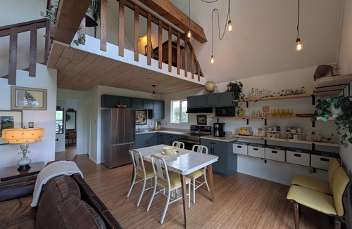Diamond Valley House | The Artful Twist a boutique experience