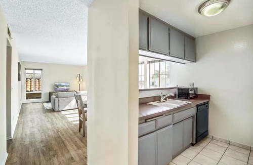 Downtown Culver City Apartment | The Bagley 201