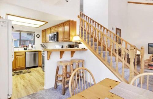 Moonridge Villa | The Bear Meadows Townhome! Walk to Bear Mountain!