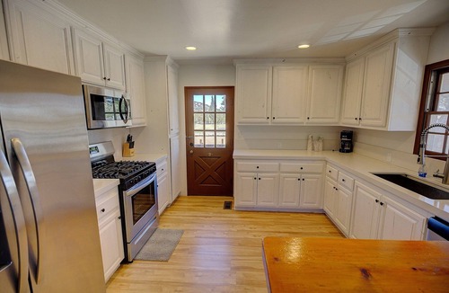 Big Bear Hotel | The Bell Tower at Shay Meadows by Big Bear Vacations