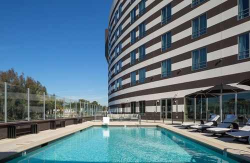 Bell Gardens Hotel | The Bicycle Hotel & Casino