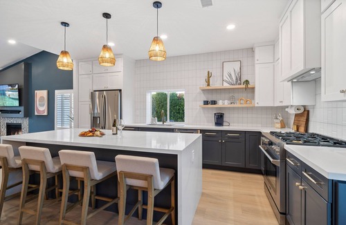 Vista Norte House | The Blue Cactus in Palm Springs: Family-Friendly, Pool/Spa, Game Room & Fire-Pit