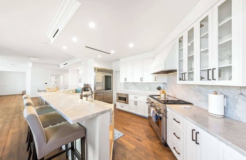 Village of La Jolla House | The Coast House - La Jolla