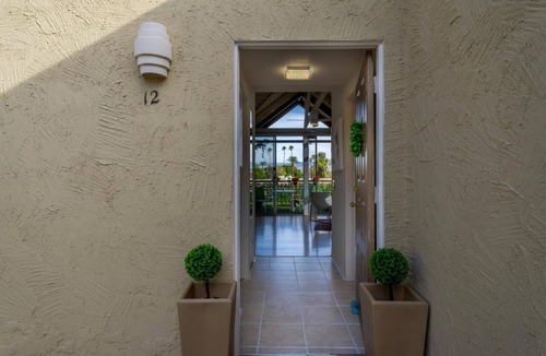 Indian Wells Cottage | The Cottage