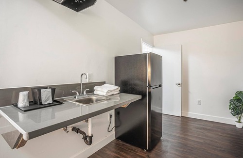 Old North Sacramento Hotel | The Greens Hotel - Del Paso Blvd