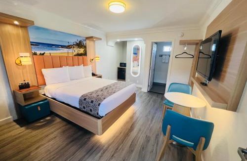 Silver Lake Hotel | The Lexmar - Dodger Stadium-Convention Center