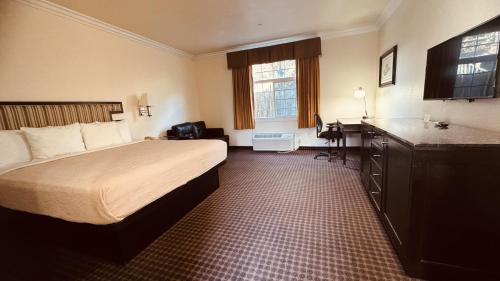 Half Moon Bay Hotel | The Miramar Inn