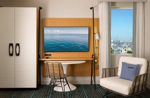 Roseville - Fleet Ridge Hotel | The Monsaraz San Diego, Tapestry Collection by Hilton
