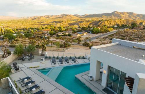 Yucca Valley House | The Overlook by Fieldtrip - 7 Bd Modern Luxury with Infinity Pool Views