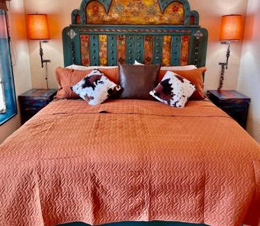 Prescott Apartment | The Pleasant Street Casitas - Historic & Modern Charm