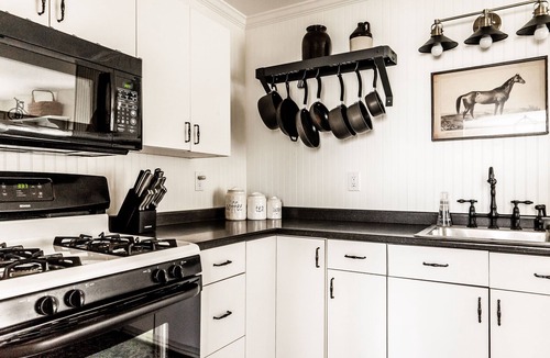 Prescott Apartment | The Prescott Carriage House on Union - Walking Distance from Downtown Prescott