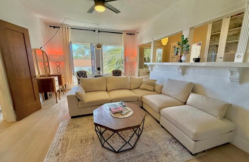 Fort MacArthur Apartment | The Riviera No18