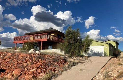 Lake Montezuma House | The Scholars House