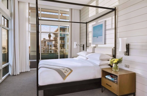 Townsite Hotel | The Seabird Ocean Resort & Spa, Part of Destination Hotel by Hyatt
