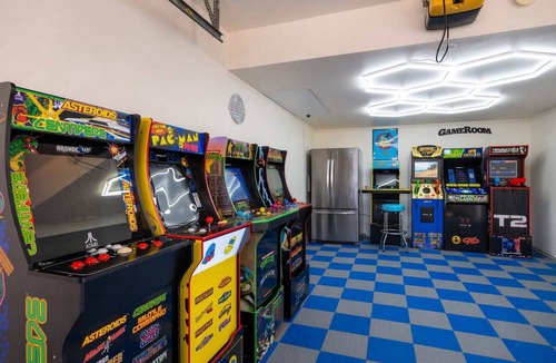Point Loma House | The Shell House w/Game Room | Steps to the Bay