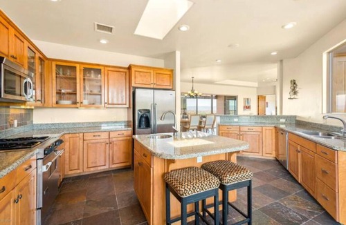 Cornville House | The Sky House Amid The Vineyards near Sedona