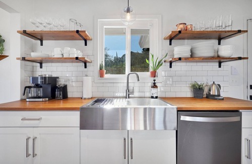 Redding House | The Stratford : Pool/Hot Tub + Arcade + Modern