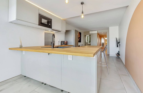 Naturist Village Apartment | The Wave Village Naturiste Port Ambonne Cap D'agde