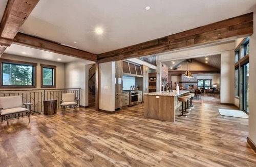 Truckee House | The Wilderness Lodge@NS: 9BR/11.5BA, AC, Fire Pit