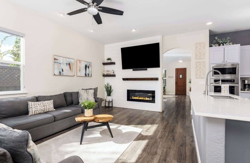 Windsor House | The Wildflower