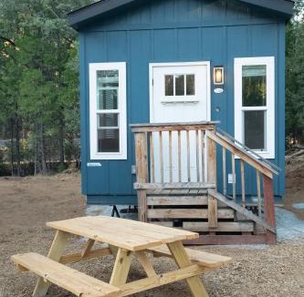 Groveland Cabin | Tiny Blue at Yosemite Gateway