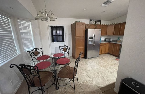 Topock House | Topock Getaway - Kid/Pet Friendly!