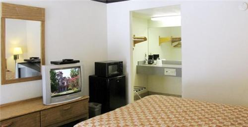 Chico Hotel | Town House Motel