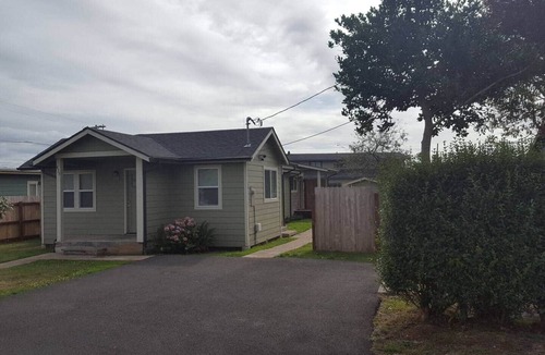 Crescent City North Cottage | Trade Winds #1 Near The Beach