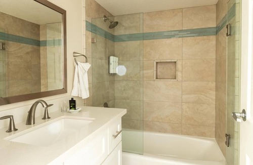 Rio del Mar Hotel | Tranquil Beachside Studio | Pools, Hot Tubs, Tennis Court & Fireplace