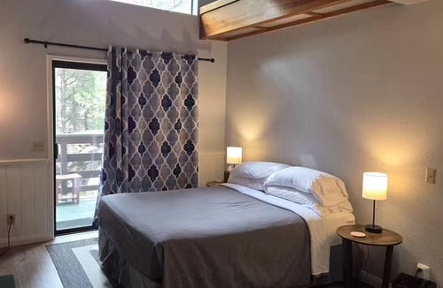 Idyllwild Cabin | Tranquil Studio at Eagle Creek