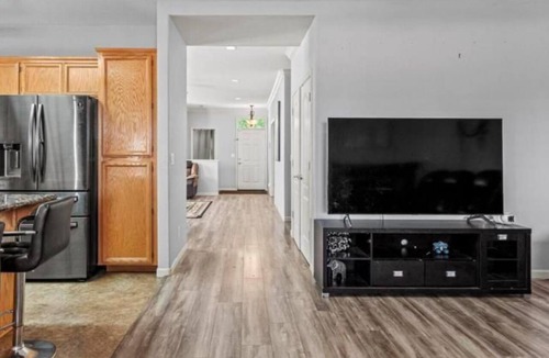Yuba City House | Tremendous 5-bedroom house with AC in Yuba City