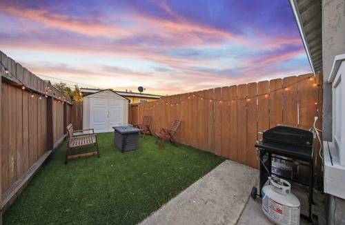 Stockton House | Trendy San Diego Bungalow - Private Backyard with Firepit