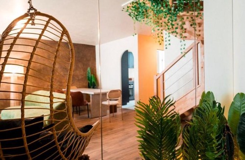 Poissy Apartment | Triplex Design avec Rooftop et Salle Cinéma