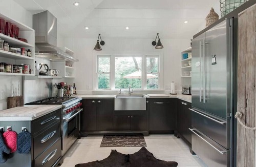 Sonoma House | Twelve Oaks- Sonoma Estate- Pool, Spa & Sleeps 10