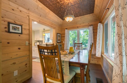 Crestline Cabin | Two mountain cabins included! Walk everywhere downtown and Lake Gregory!