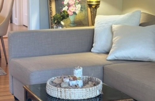 Southeastern Sacramento House | UC Davis Med Center Tudor Home in Historical East Sacramento AC and Fitness Room