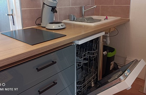 Montrichard Apartment | Un Appartement 2 Pièces au Calme Dans une Ville Animée
