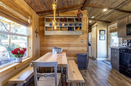 Warner Springs Cabin | Unique Western-Themed Cabin Rental for Secluded Getaway in Warner Springs, California