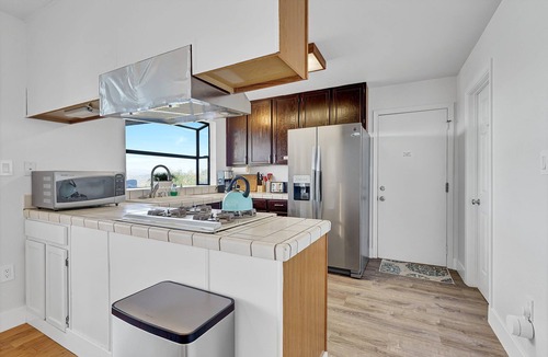 Kelseyville House | Unobstructed Lake and Mountain View home with movie room