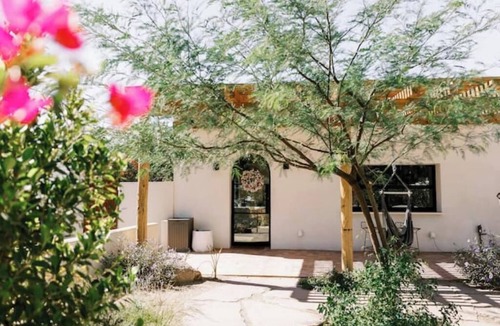 Camelback East House | Unwind at Solera Wellness Retreat w/2 saunas, hot tub, heated pool!
