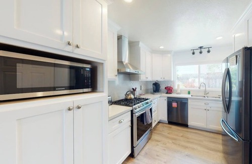 Del Rey Oaks House | Updated Del Rey Oaks Haven | Outdoor Living | Walk to Park & 5 Min to Beach